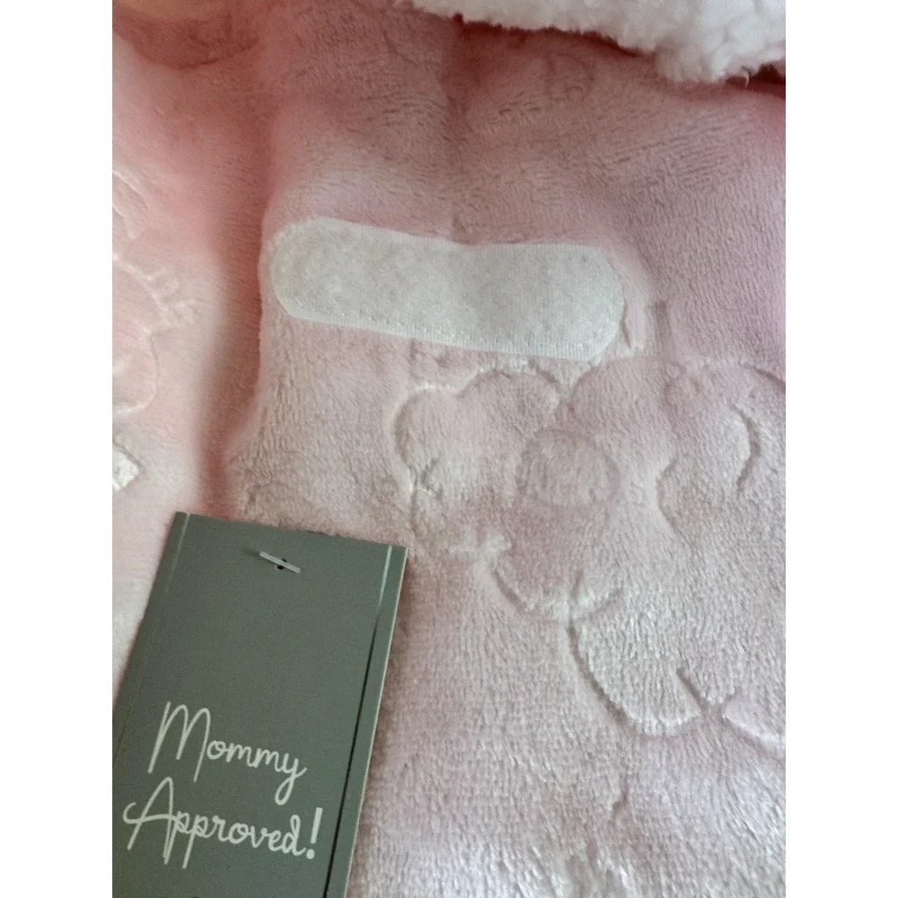 Amongst the Clouds Pink Embossed Swaddle 0-3M Sherpa Fleece NWT Baby Girl